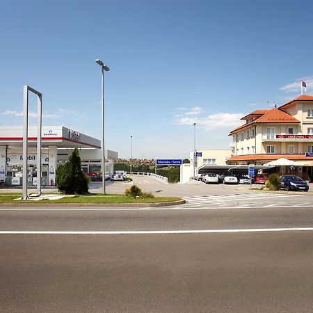 Hotel Knezevina Vranić Exterior foto